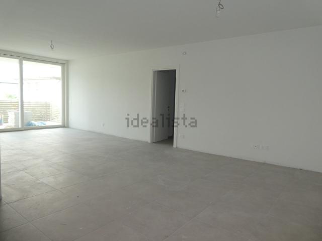 Appartamento in vendita di 190 m² in Via Antonio Rosmini