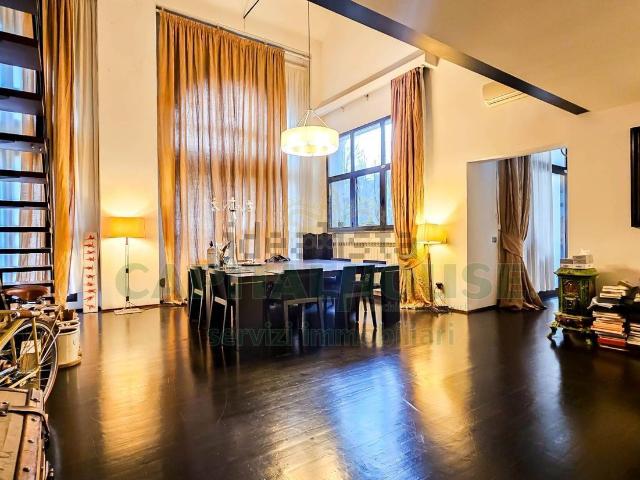 Appartamento in vendita di 190 m² in Via Bruno Maderna