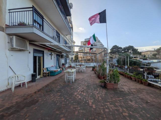 Appartamento in vendita di 190 m² in Via Gabriele Vulpi, 49