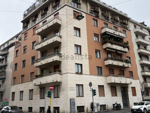 Appartamento in vendita di 190 m² in Via Galvano Fiamma, 13