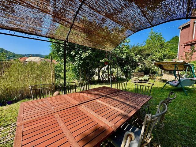 Appartamento in vendita di 190 m² in Via Giovan Battista Parodi, 12