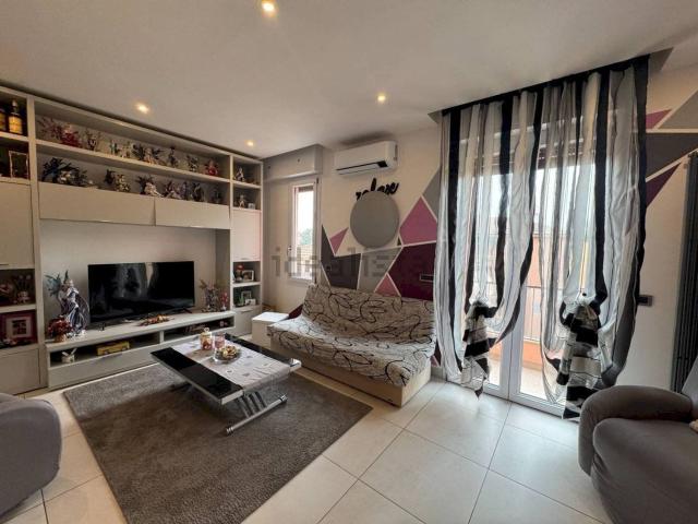 Appartamento in vendita di 190 m² in Via Giovanni Fattori
