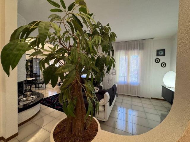 Appartamento in vendita di 190 m² in Via Giovanni Fattori