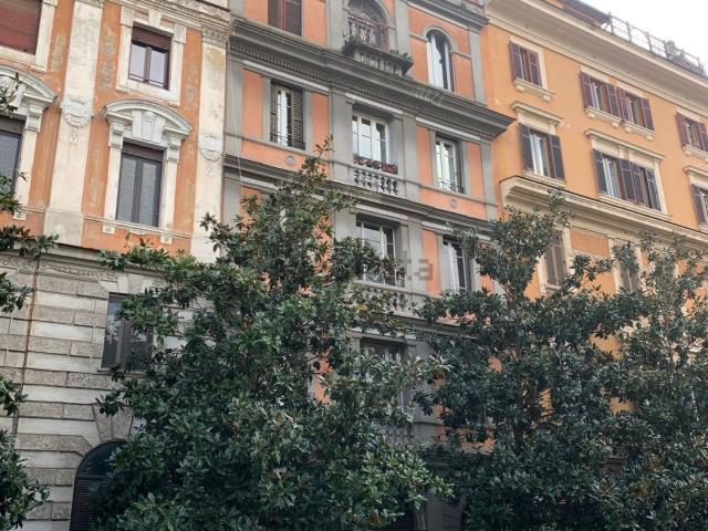 Appartamento in vendita di 190 m² in Via Giovanni Lanza