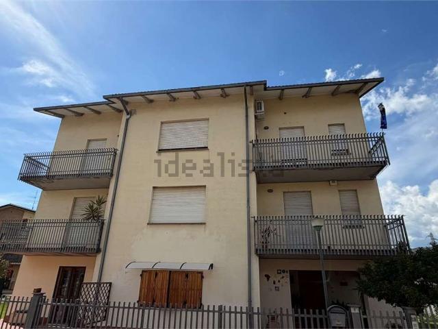 Appartamento in vendita di 190 m² in Via Giovanni Papini, 9