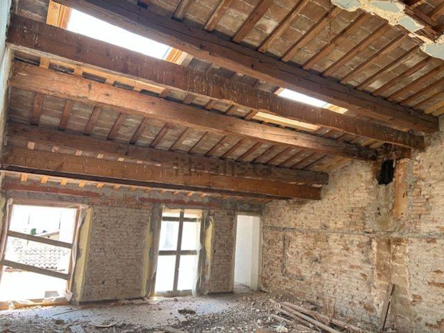 Appartamento in vendita di 190 m² in Via Giovanni Pascoli