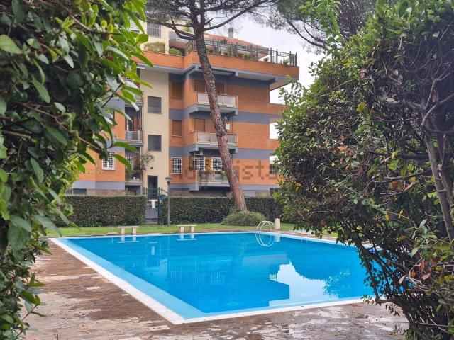 Appartamento in vendita di 190 m² in Via del Casaletto, 521