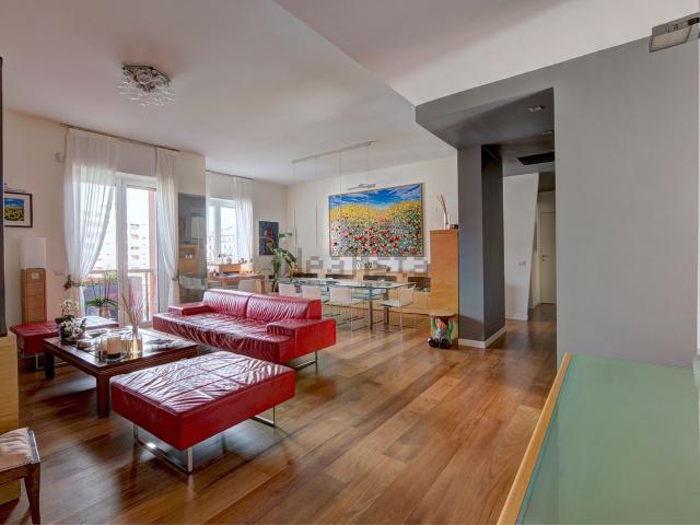 Appartamento in vendita di 190 m² in Via della Moscova, 30