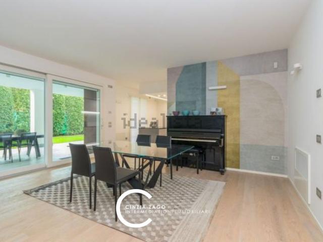 Appartamento in vendita di 190 m² in Via Fornaci, 10