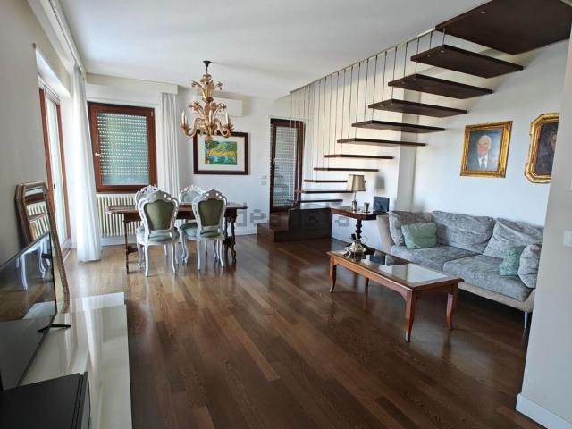 Appartamento in vendita di 190 m² in Via Masaccio, 26