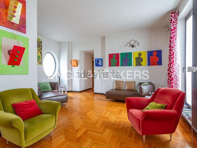 Appartamento in vendita di 190 m² in Via Merulana