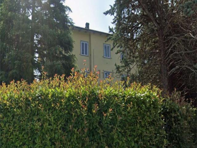 Appartamento in vendita di 190 m² in Via Napoleonica, 26