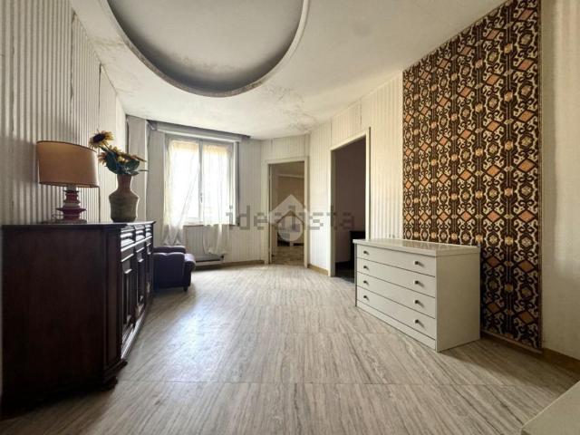 Appartamento in vendita di 190 m² in Via Santa Barbara, 14