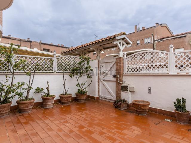 Appartamento in vendita di 190 m² in Via Svizzera