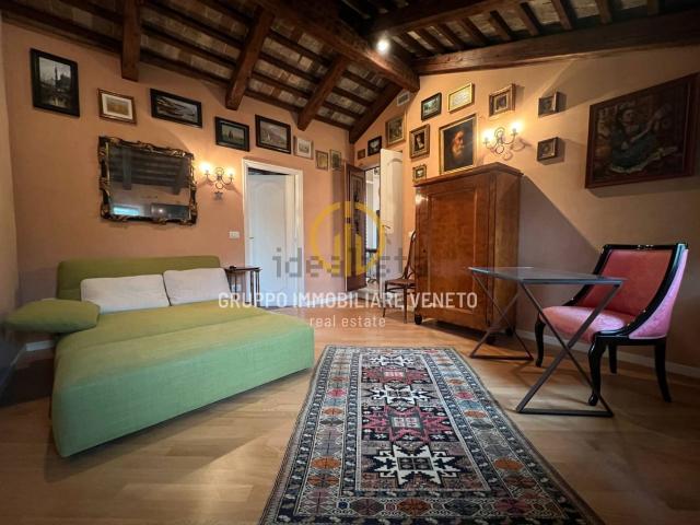 Appartamento in vendita di 190 m² in Via Palestro, 20