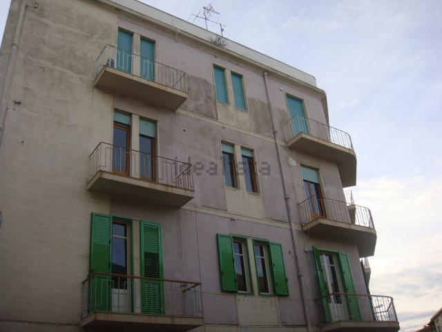 Appartamento in vendita di 190 m² in Via Paolo Pellicano, 21