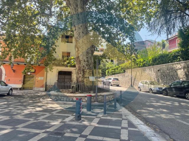 Appartamento in vendita di 190 m² in Via Piano