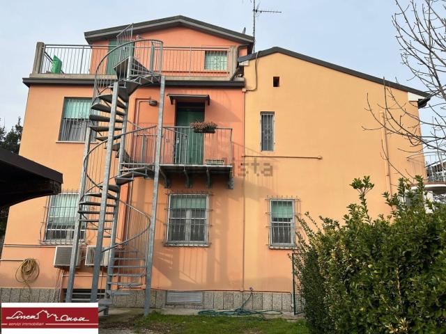 Appartamento in vendita di 190 m² in Via Prinella