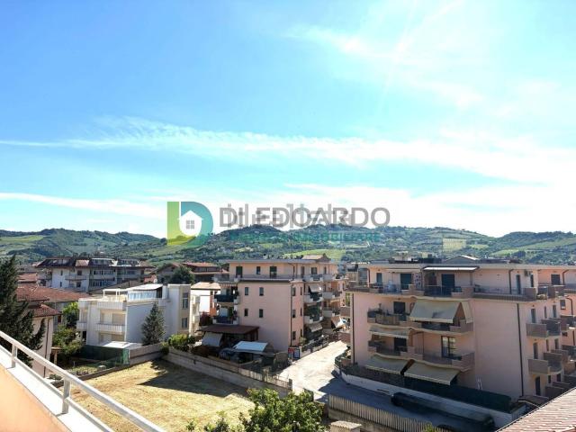 Appartamento in vendita di 190 m² in Via Roma, 70