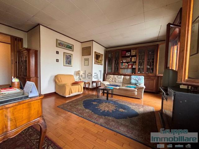 Appartamento in vendita di 190 m² in Viale Trieste, 192