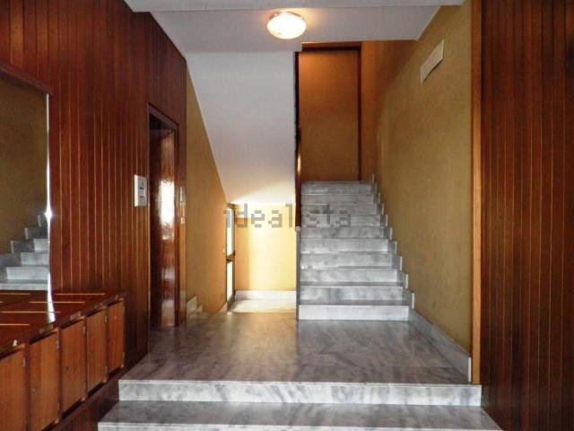 Appartamento in vendita di 190 m² in Viale Ugo Foscolo, 31