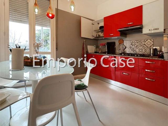 Appartamento in vendita di 190 m² in Viale Barozzi