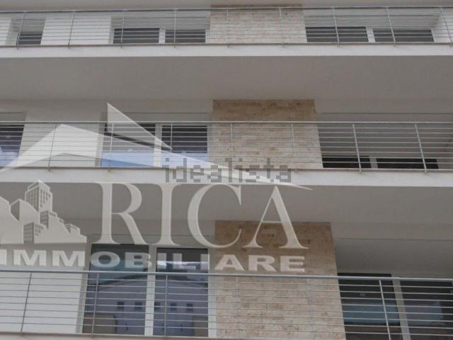 Appartamento in vendita di 190 m² in Viale Europa, 2