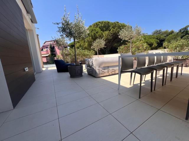 Appartamento in vendita di 190 m² in Viale Maurizio Bufalini, 6