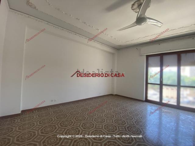 Appartamento in vendita di 190 m² in Viale Regione Siciliana
