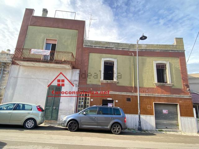 Appartamento in vendita di 190 m² in Corso Umberto I, 49