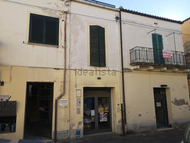 Appartamento in vendita di 190 m² in Corso dei Vestini, 130