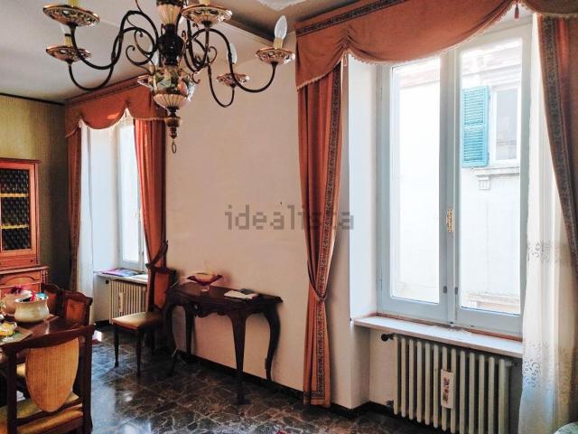 Appartamento in vendita di 190 m² in Corso Garibaldi Gia Via Farnesia