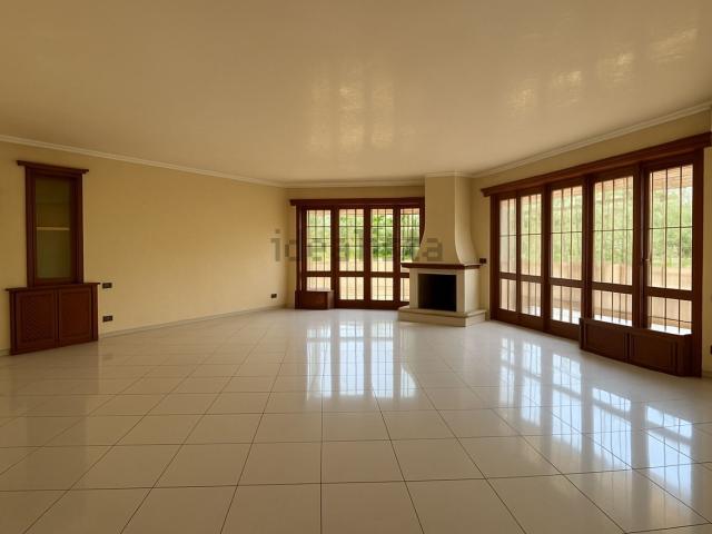 Appartamento in vendita di 190 m² in Corso Moncalieri, 444