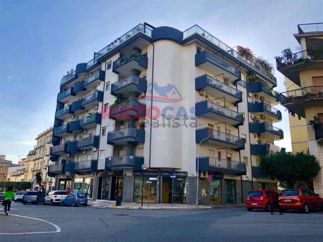 Appartamento in vendita di 190 m² in Largo Firenze, 11