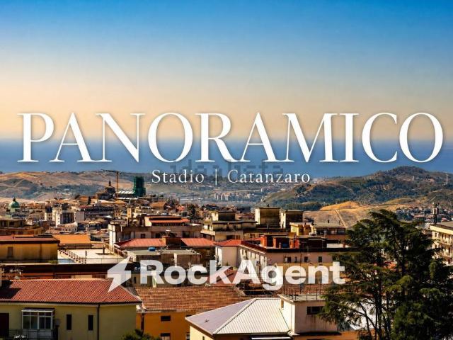 Appartamento in vendita di 190 m² in Piazza Giacomo Matteotti, 16