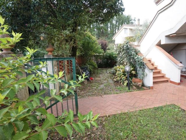Appartamento in vendita di 190 m² in Piazza Felice Bacci, 1
