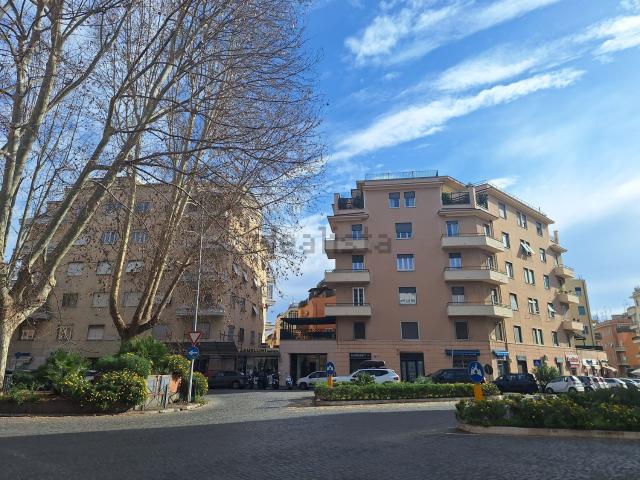 Appartamento in vendita di 190 m² in Piazza Mariano Armellini