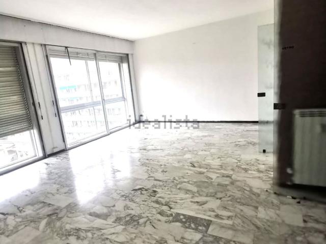 Appartamento in vendita di 190 m² in Piazza Martiri della Libertà