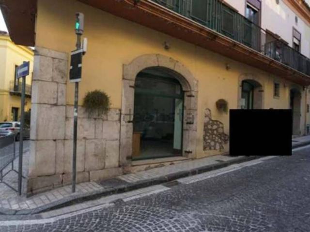 Appartamento in vendita di 191 m² in Via Badia, 3