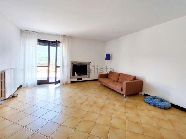 Appartamento in vendita di 191 m² in Via Beata Caterina Cittadini, 2