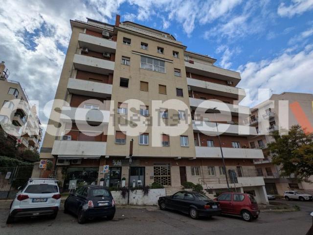 Appartamento in vendita di 191 m² in Via Giuseppe Melacrino, 72