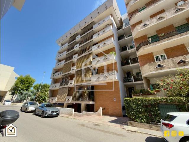 Appartamento in vendita di 191 m² in Via Domenico Morea, 23