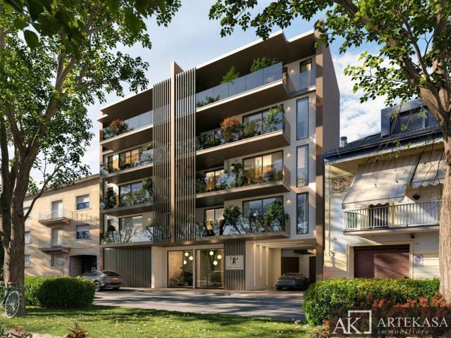 Appartamento in vendita di 191 m² in Via Pietro Paganini, 8
