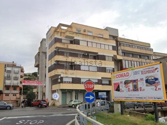 Appartamento in vendita di 191 m² in Via Zanotti Bianco, 23