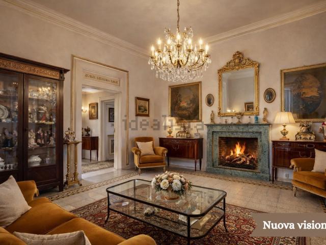 Appartamento in vendita di 191 m² in Vico San Spirito di Palazzo