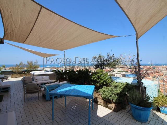 Appartamento in vendita di 191 m² in Piazza Attias