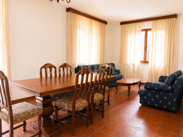 Appartamento in vendita di 191 m² in Strada Heba, 6