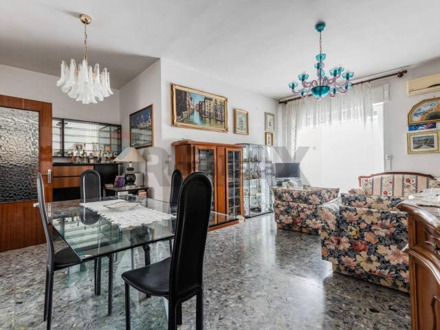 Appartamento in vendita di 192 m²