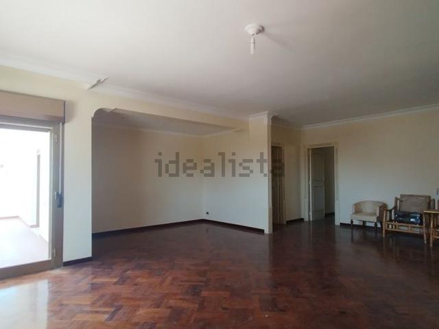 Appartamento in vendita di 192 m² in Via Giuseppe Toniolo