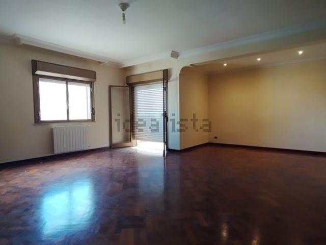 Appartamento in vendita di 192 m² in Via Giuseppe Toniolo